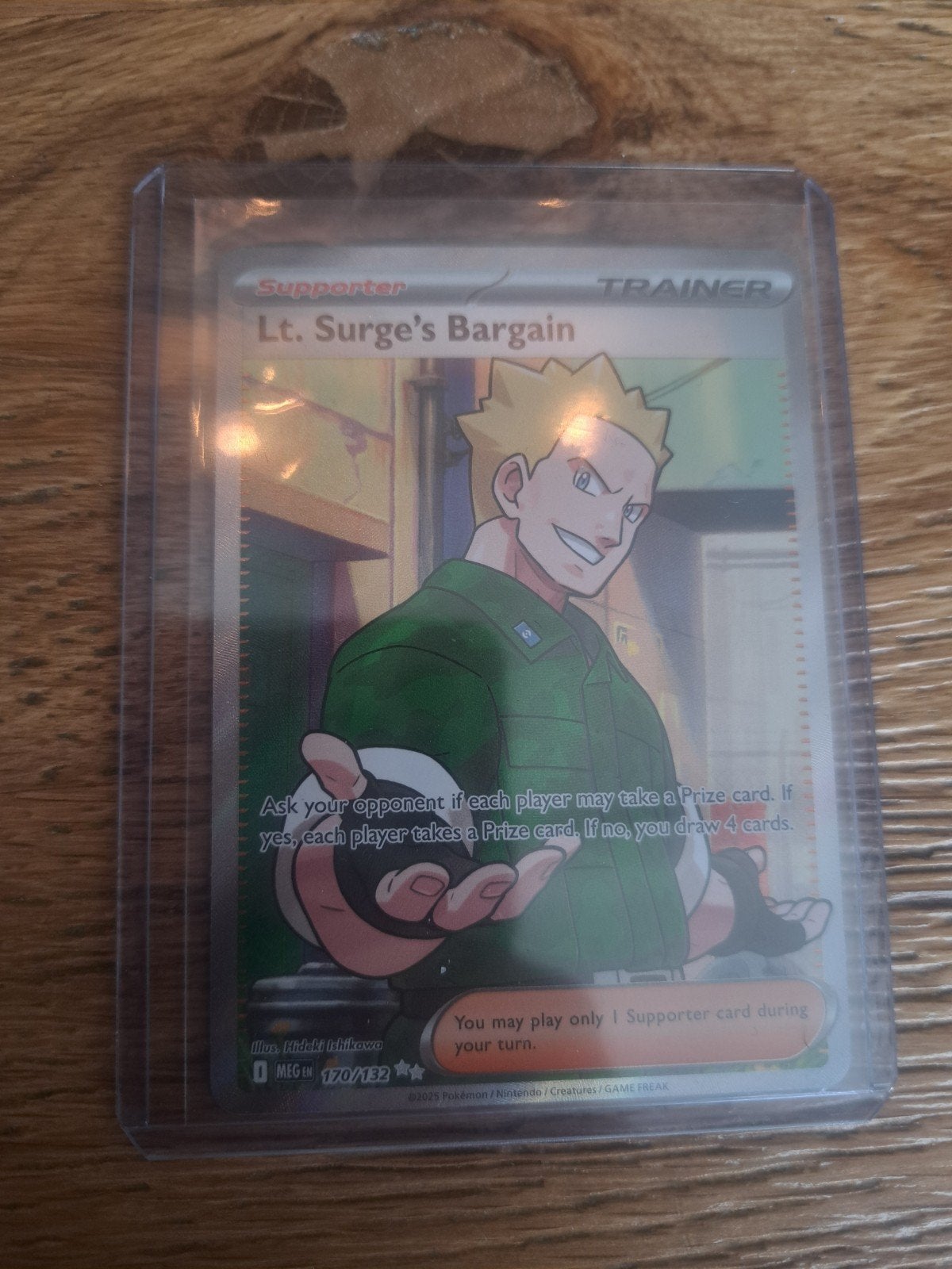 LT Surge's Bargain Mega Evolutions 170/132 NM, Ophalen of Verzenden, Nieuw