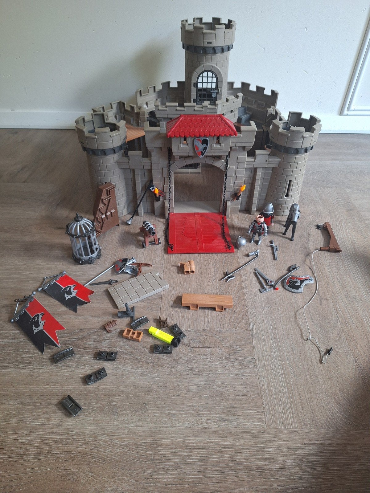 Playmobil kasteel 6001, Kinderen en Baby's, Speelgoed | Playmobil, Complete set, Ophalen of Verzenden, Zo goed als nieuw, Kasteel/Fort