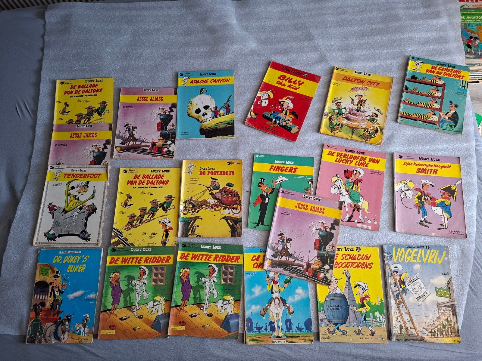 Lucky Luke strips - 19 stuks, Meerdere stripboeken, Ophalen of Verzenden, Gelezen, Morris