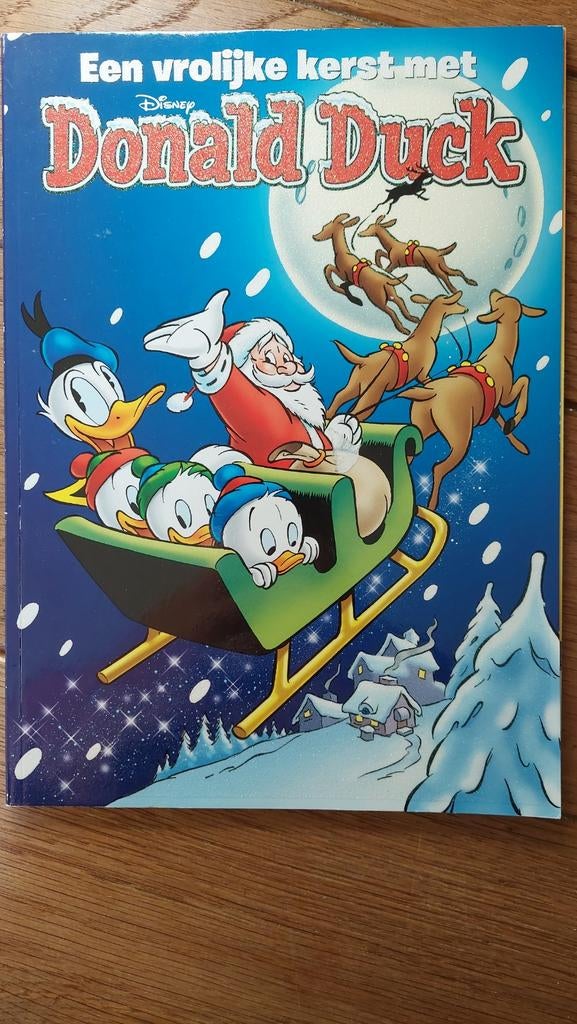 Een vrolijke kerst met Donald Duck stripboek, Eén stripboek, Ophalen of Verzenden, Zo goed als nieuw, Walt Disney