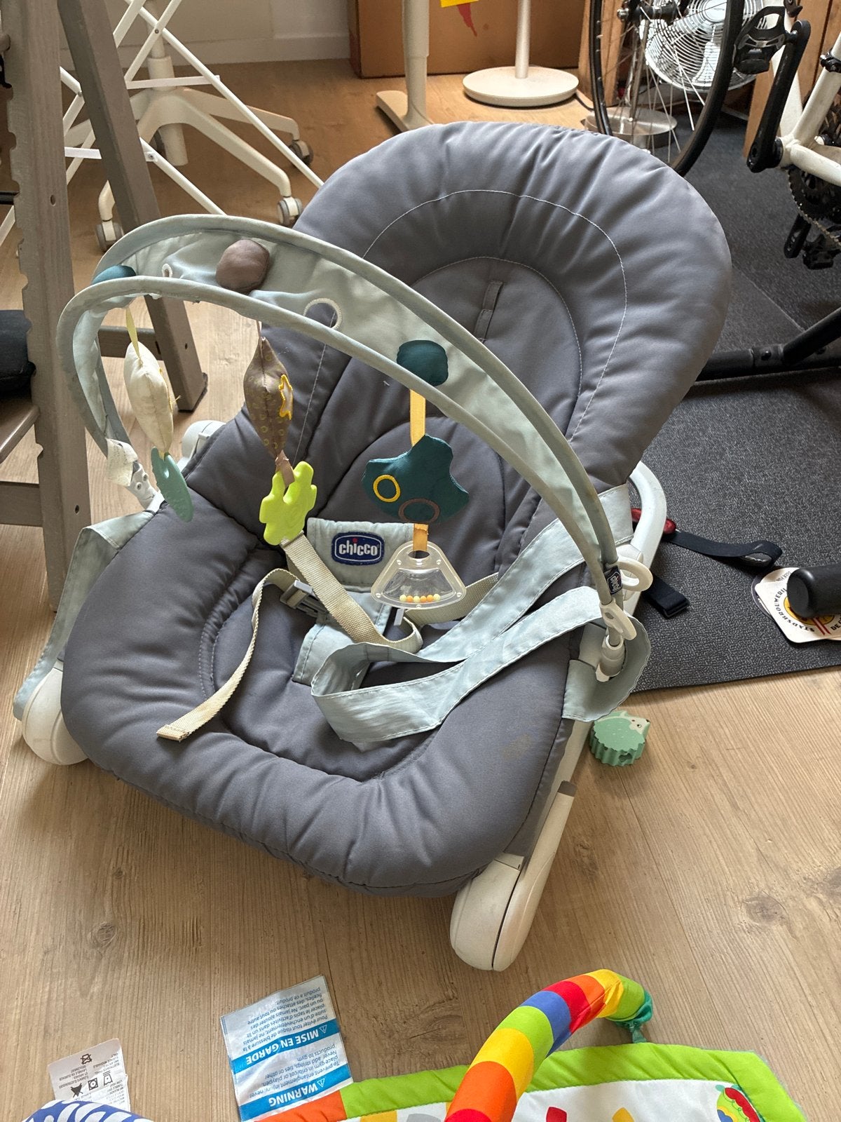 Chicco wipstoeltje met speelboog, Ophalen, Gebruikt