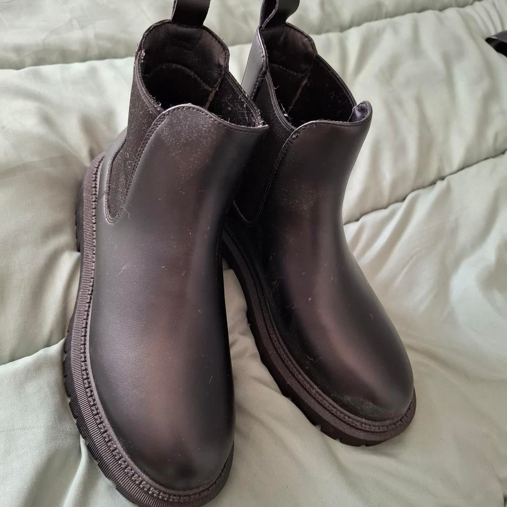 Nieuwe Skechers boots - Slechts 1x gedragen, Ophalen of Verzenden