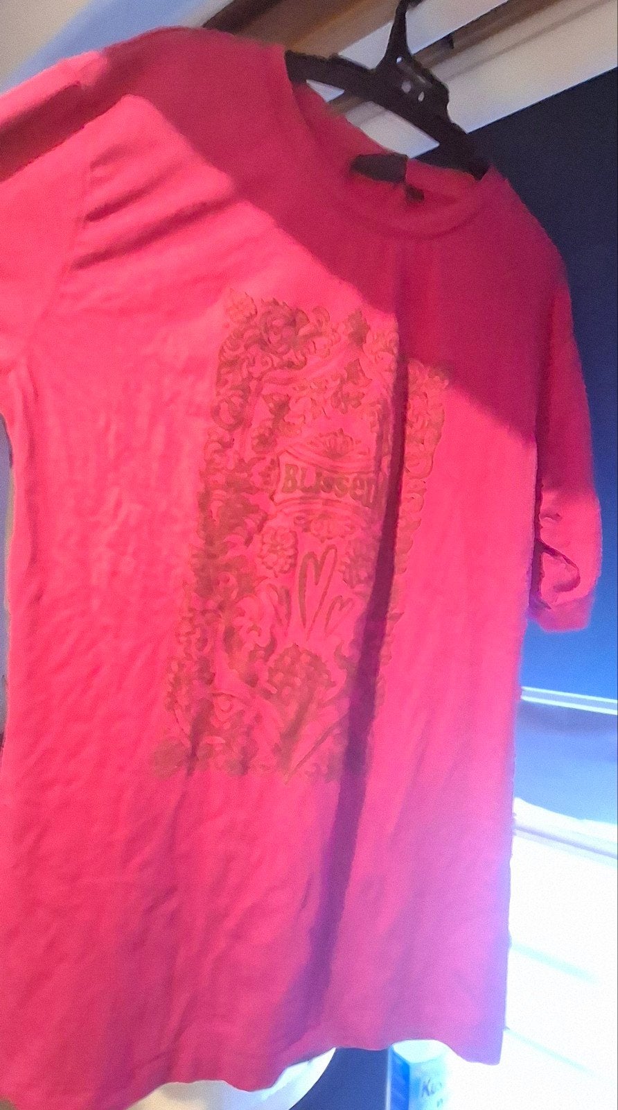Leuk katoenen shirt met fluweel opdruk 'Blessed' - Maat M, Kleding | Dames, Maat 38/40 (M), Ophalen of Verzenden, Korte mouw, Roze