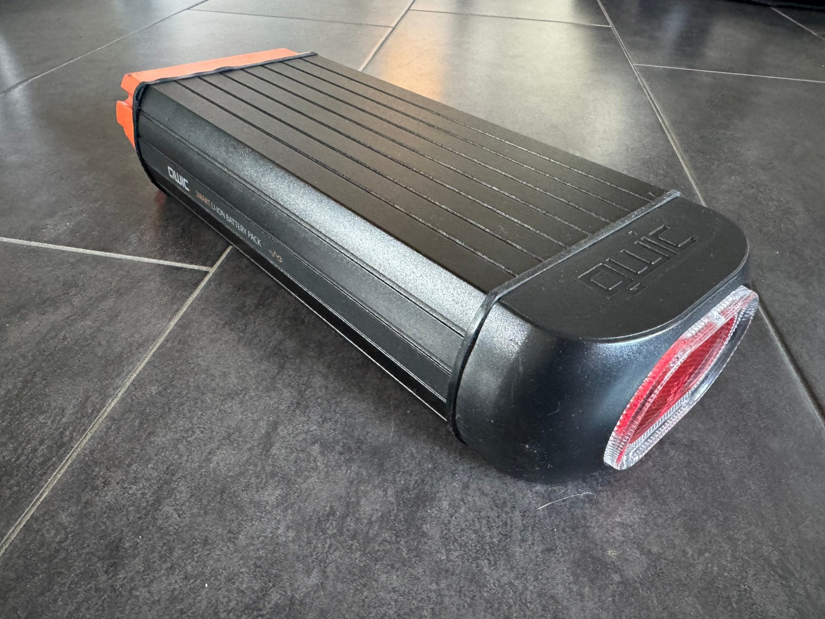 QWIC fietsaccu 470Wh type BA00070 defect, Fietsen en Brommers, Fietsaccessoires | Fietsaccu's, Gebruikt, Ophalen of Verzenden