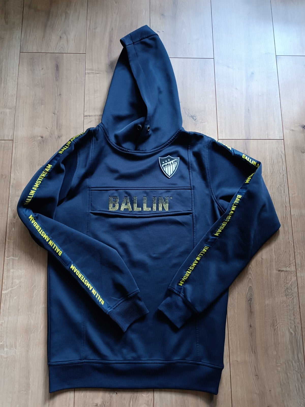 Ballin Amsterdam Hoodie - Donkerblauw met Gele Details, Blauw, Ballin Amsterdam, Ophalen of Verzenden, Zo goed als nieuw