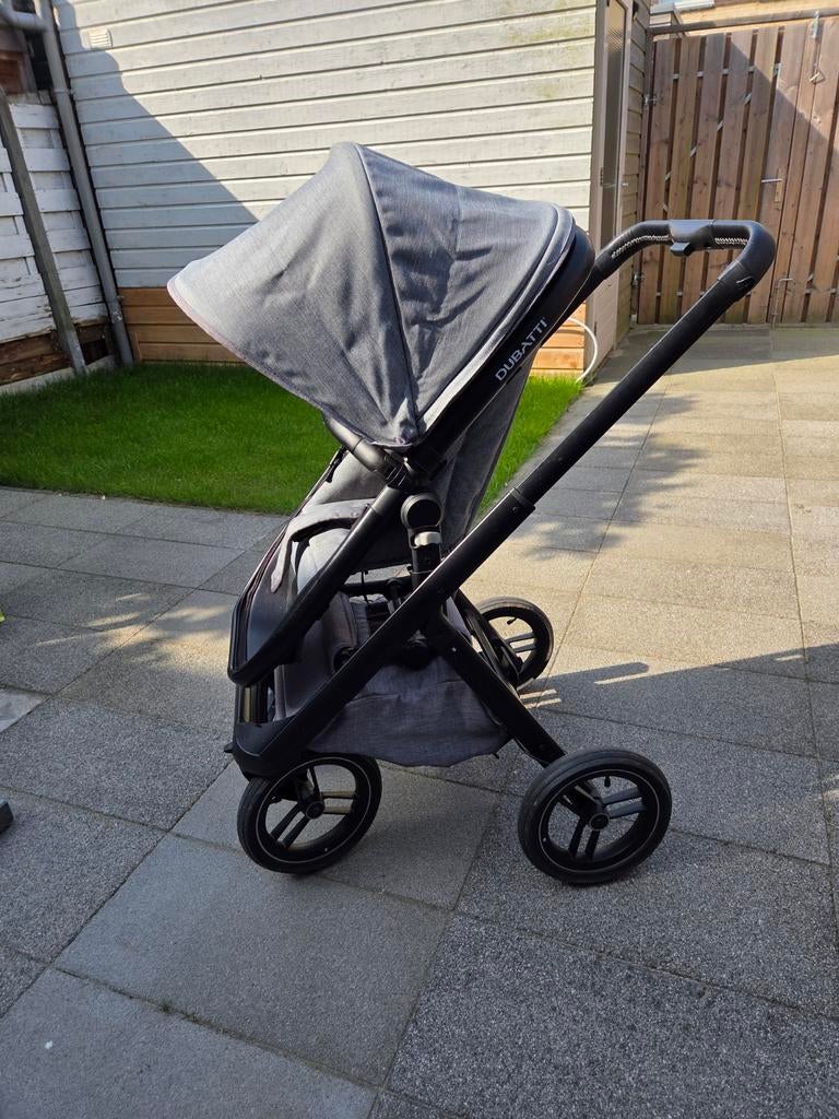 Dubatti One Kinderwagen melange grijs, Kinderen en Baby's, Kinderwagens en Combinaties, Gebruikt, Verstelbare duwstang, Ophalen
