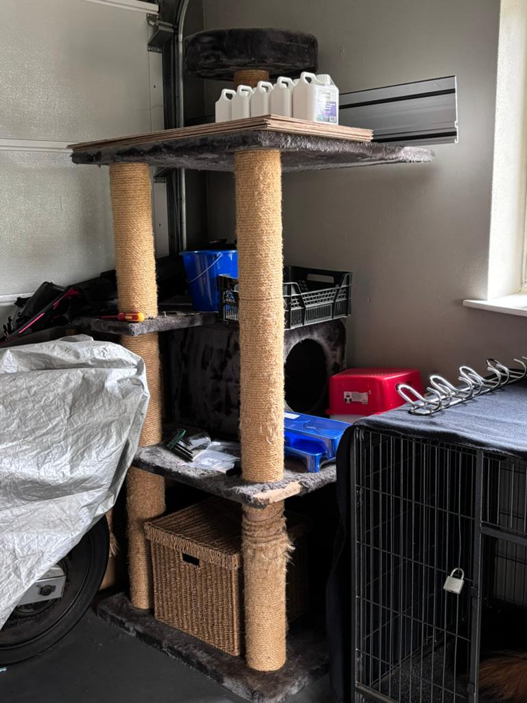 Gebruikte zeer stevige krabpaal, voor grote, zware katten, Ophalen, Gebruikt, Krabpaal
