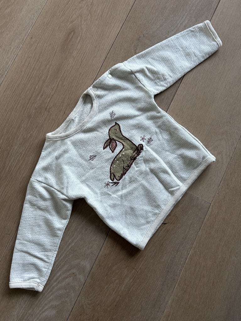 Truitje crème - mt 86, Ophalen of Verzenden, Zo goed als nieuw, Meisje, Truitje of Vestje