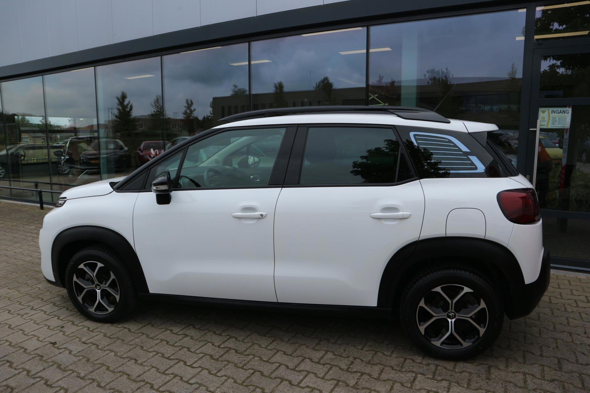 Citroen C3 AIRCROSS 1.2 PureTech Feel NAVI CLIMA CRUISE KEYL, Auto's, 12 maanden, Gebruikt, 1199 cc, Wit