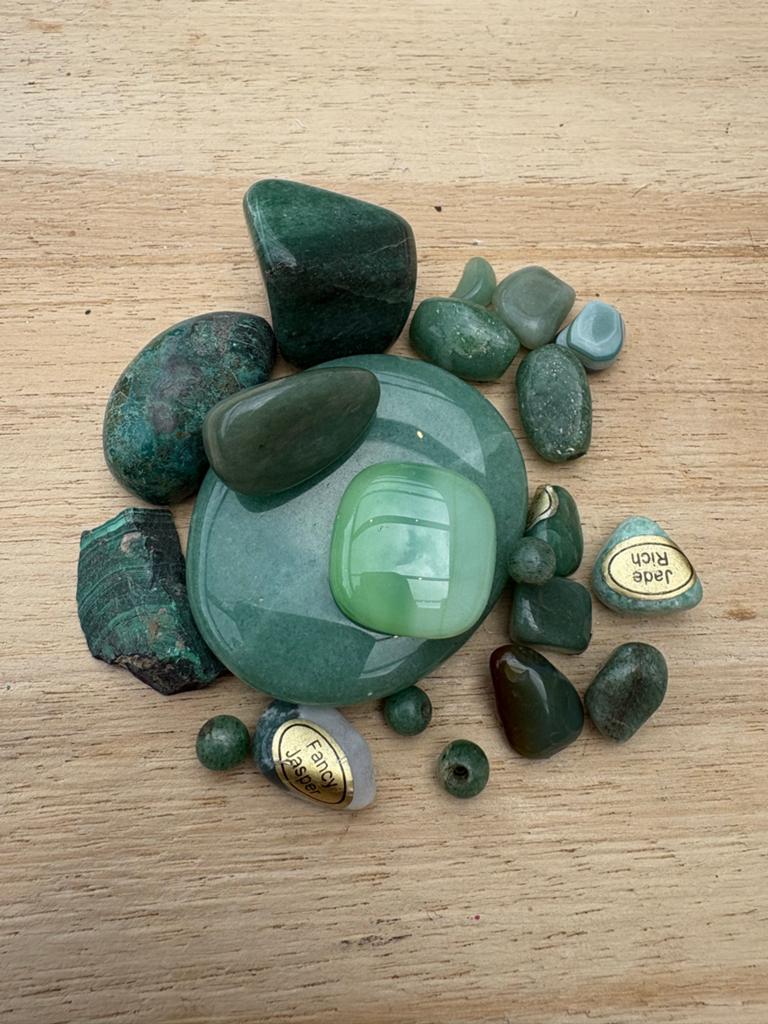 Partij Jasper, Jade en Aventurijn edelstenen, Sieraden, Tassen en Uiterlijk, Edelstenen, Thrifter, Ophalen of Verzenden, Ossenkamppad 25