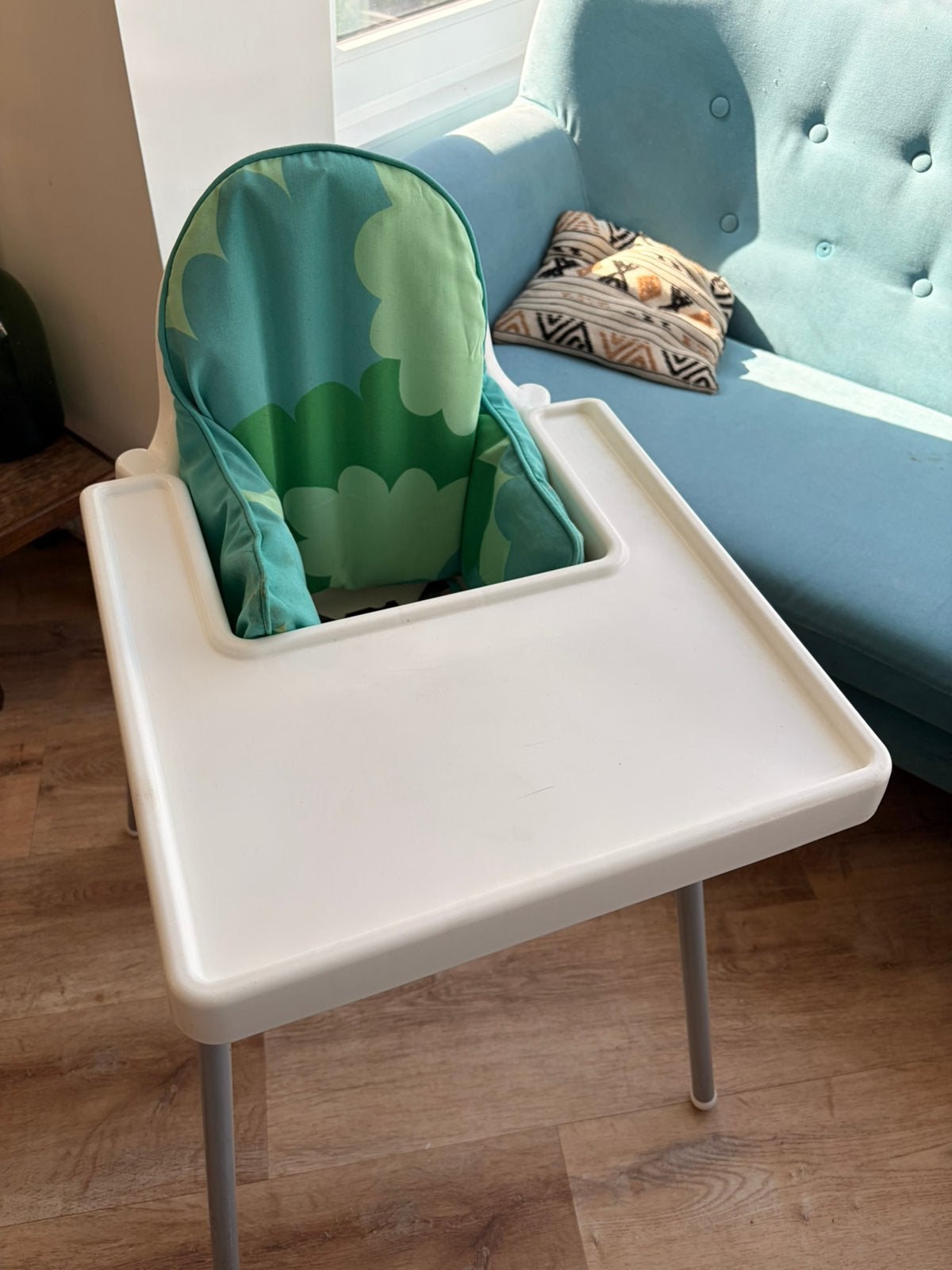 Ikea kinder eetstoel met blad en zitje, Ophalen, Zo goed als nieuw, Eén