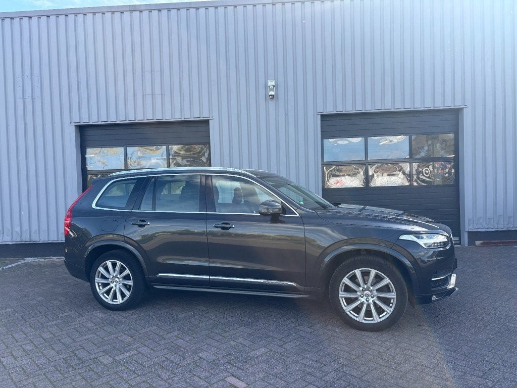 Volvo XC90 2.0 T5 AWD Inscription 7-zits I HUD I Trekhaak I, Auto's, Gebruikt, Euro 6, 4 cilinders, 7 stoelen