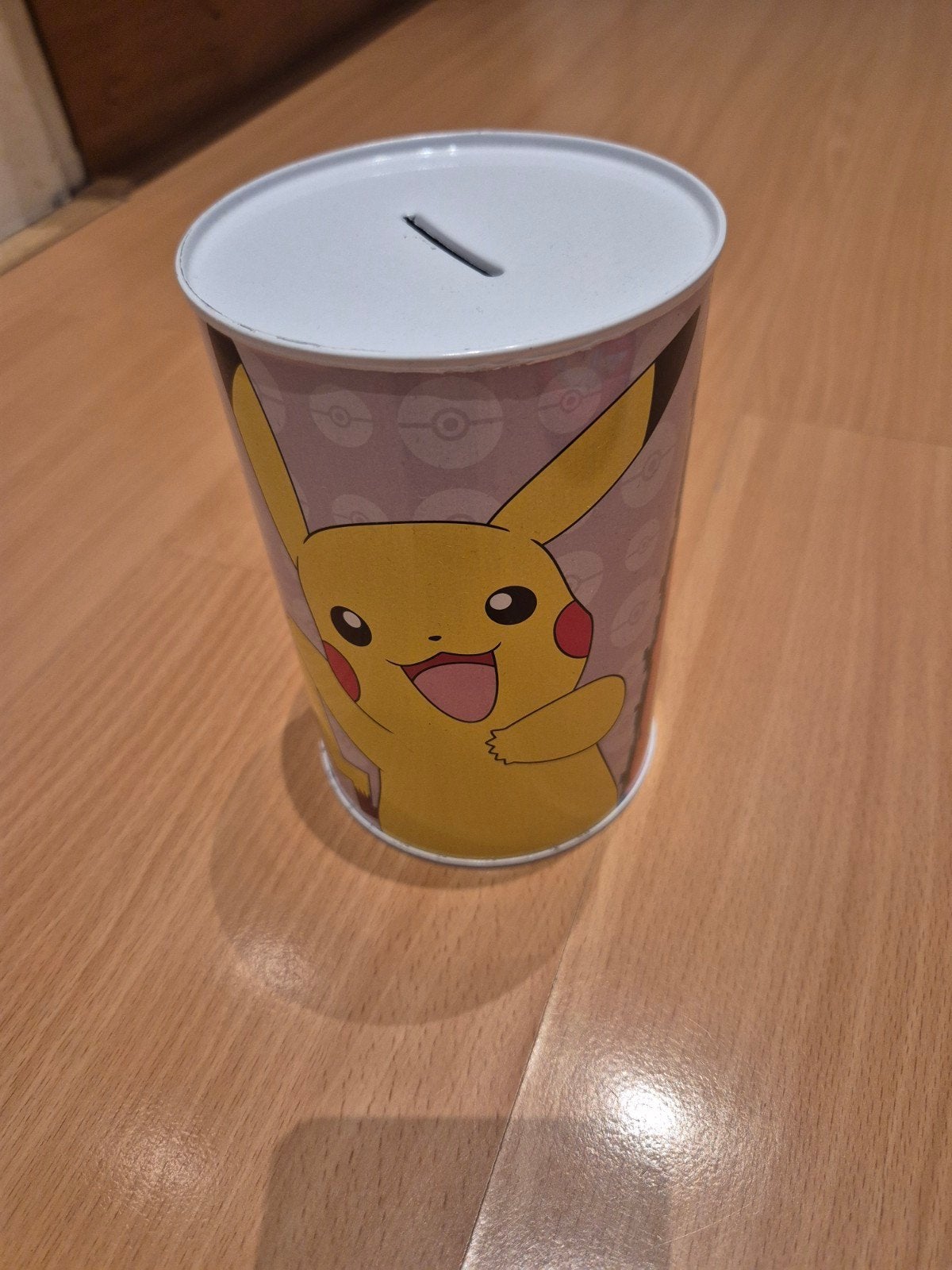 Pikachu spaarpot - Pokémon, Verzamelen, Spaarpotten, Ophalen of Verzenden, Gebruikt, Metaal of Blik, Strip- of Tekenfilmfiguur