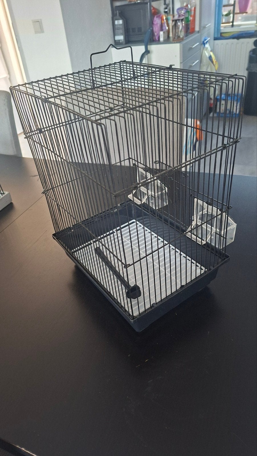 leuke vogelkooi, Ophalen, Zo goed als nieuw, Metaal, Vogelkooi