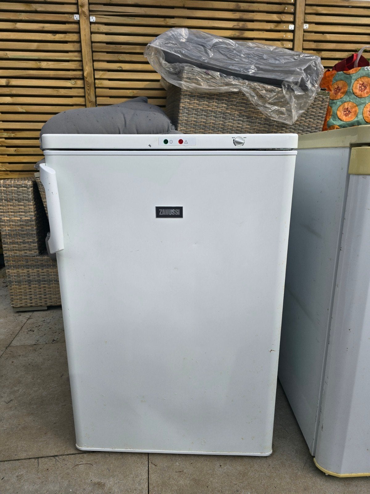 Zanussi Tafelmodel Vrieskast - Compact en Efficiënt, Vrieskast, Gebruikt, Minder dan 85 cm, Minder dan 60 cm
