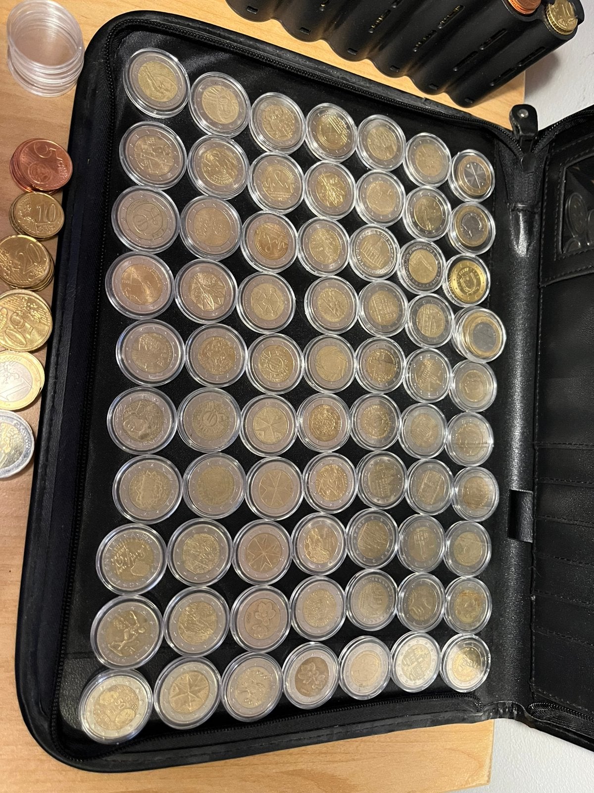 2 euromunten collectie herdenkingsmunten, Postzegels en Munten, Ophalen, Overige landen, Overige waardes