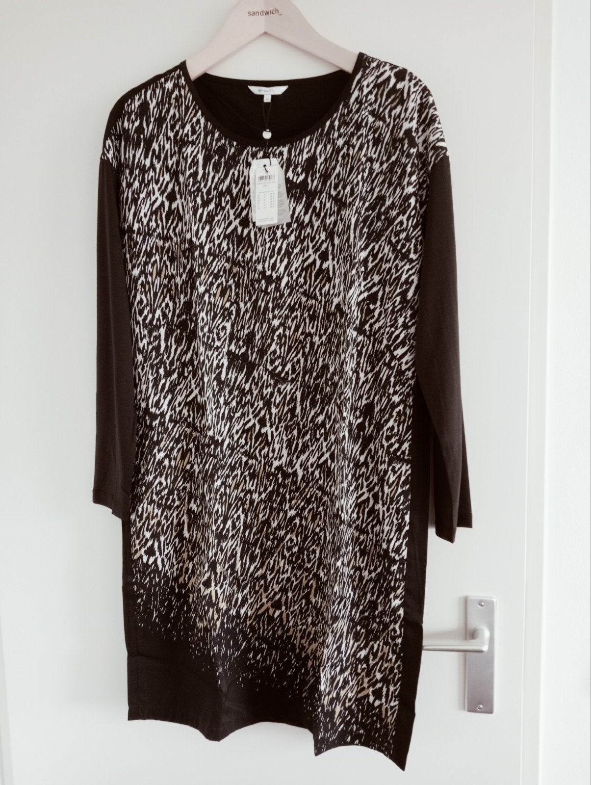 Sandwich jurk nieuw met kaartjes maat 42 zwart, Kleding | Dames, Zwart, Maat 42/44 (L), Nieuw, Ophalen of Verzenden