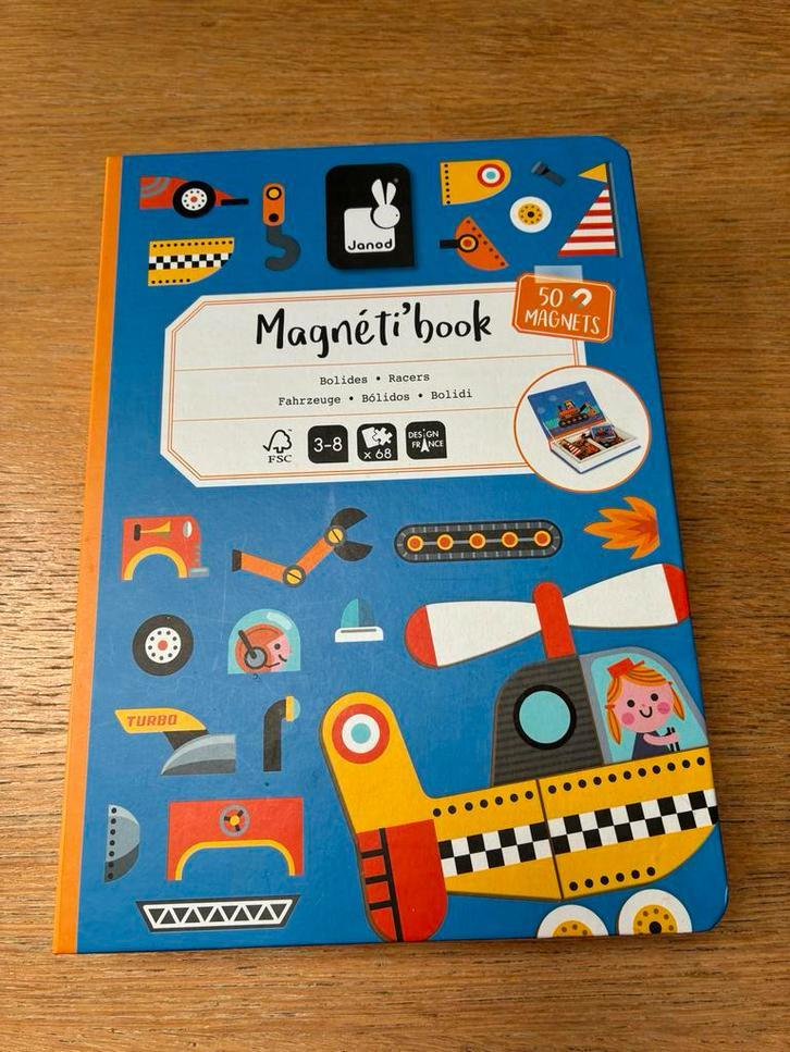 Janod Magnetibook Voertuigen (racers), Ophalen of Verzenden, Gebruikt, Puzzelen