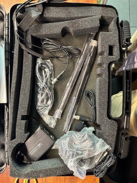 HQ Wireless Microphone Systems - Draadloze Microfoon Set, Ophalen of Verzenden, Nieuw, Zangmicrofoon, Draadloos
