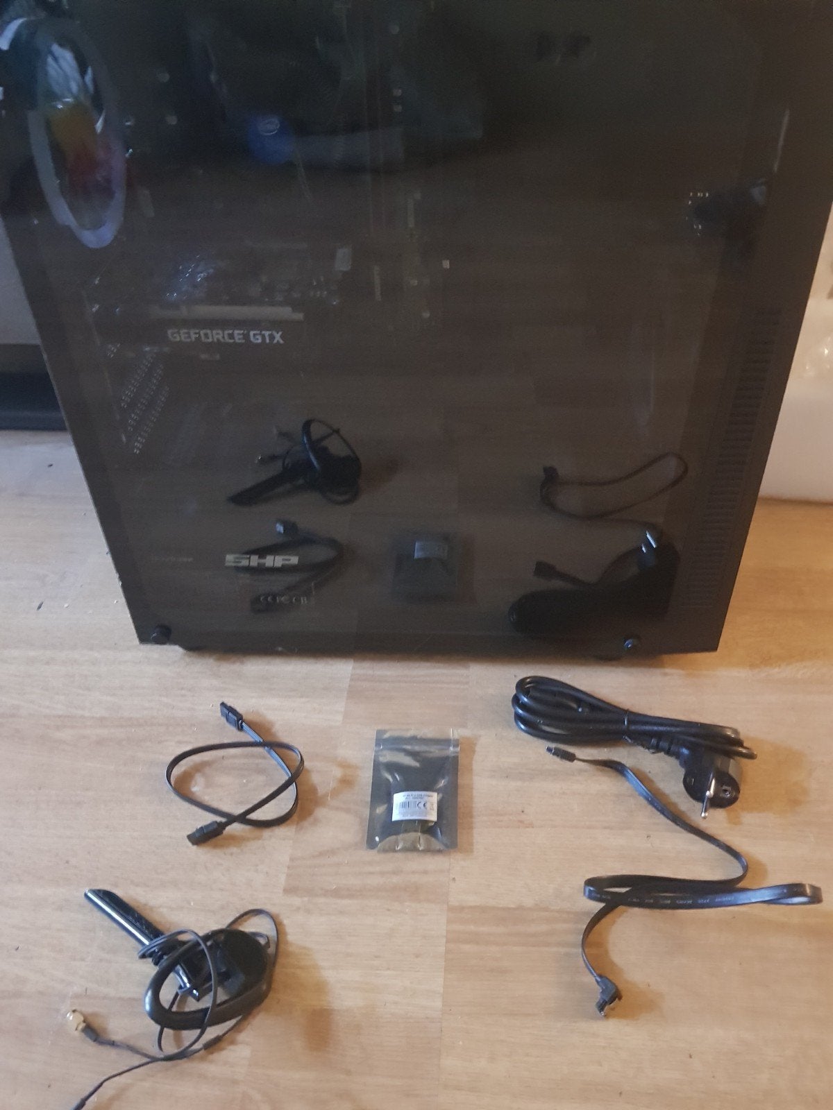 Pc met toebehoren, Gebruikt, 1 speler, Eén computer, Ophalen of Verzenden