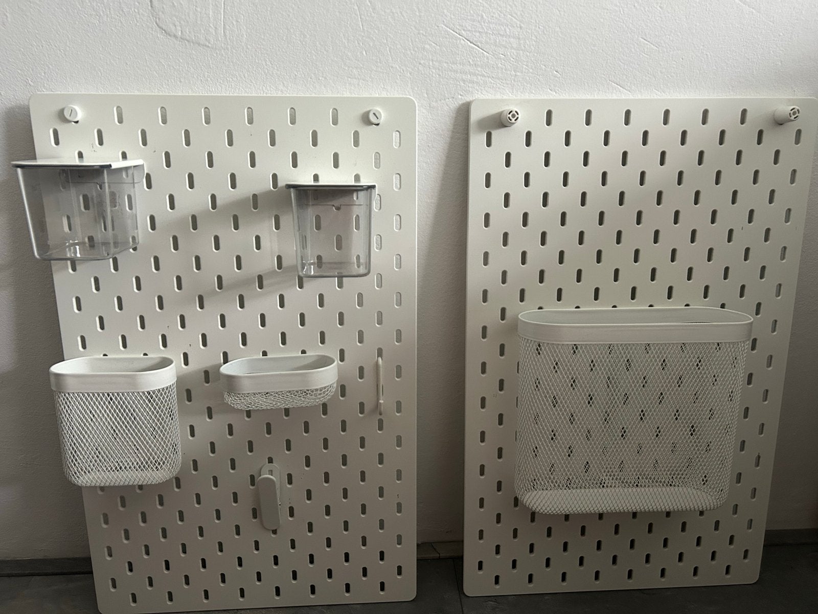 Ikea Skadis Pegboard met accessoires - Zo goed als nieuw, Ophalen, Zo goed als nieuw, Wit, Kunststof