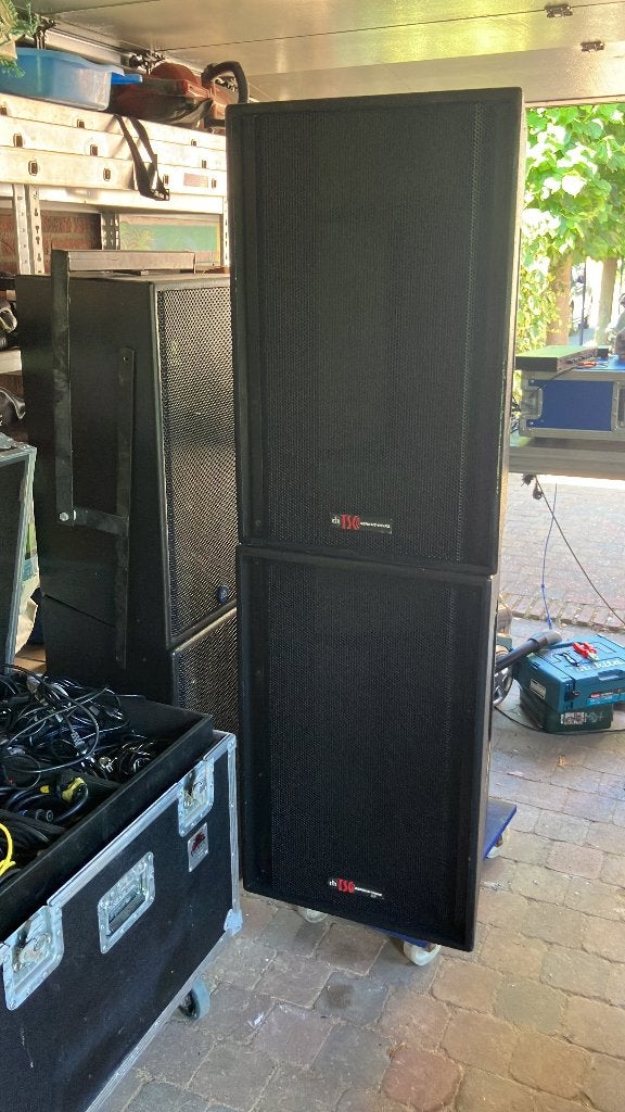 2x Renkus Heinz C3 sub, Gebruikt, Subwoofer, Minder dan 60 watt, Ophalen