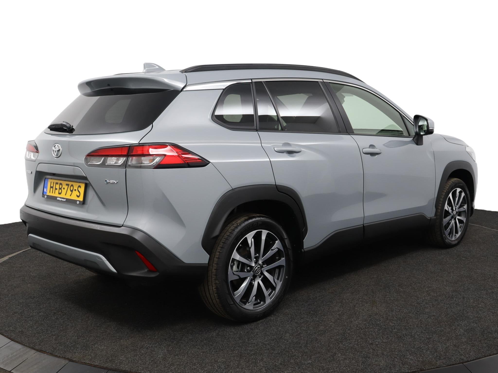 Toyota Corolla Cross Hybrid 140 Style | Adaptive Cruise Cont, Auto's, Stof, Gebruikt, 4 cilinders, Parkeersensor