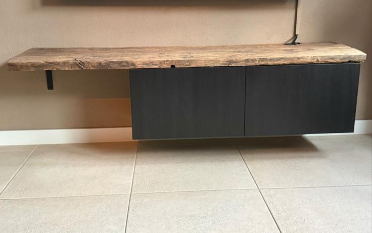 Zwevend TV-meubel met massief eiken blad, Ophalen, 150 tot 200 cm, Eikenhout, Nieuw