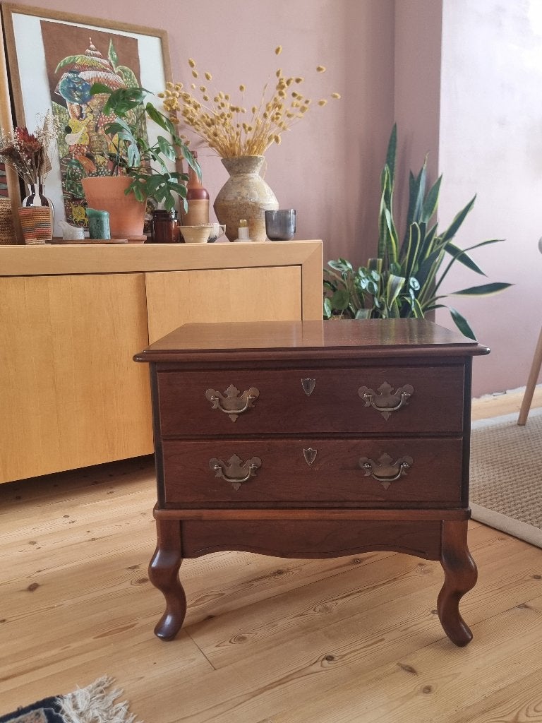 Oud ladekastje,  50 euro als opgehaald voor 31 augustus, Ophalen, Gebruikt, 1 of 2 laden, 50 tot 100 cm
