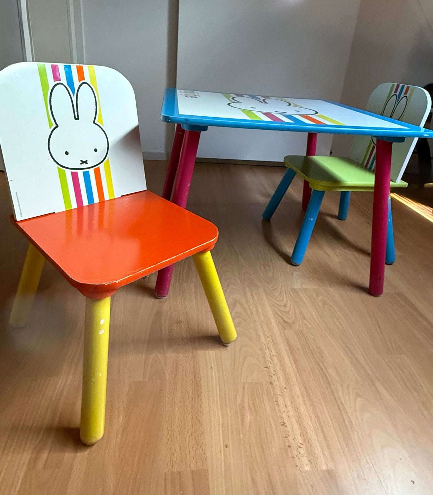 Nijntje kinderzitje en tafelset, Ophalen, Gebruikt, Tafel(s) en Stoel(en)