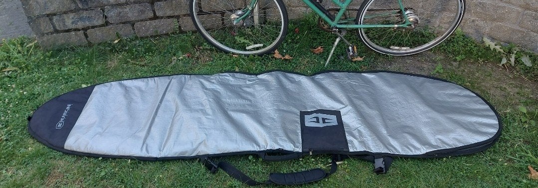 Surfboard hoes / tas boardbag voor surfboard, Ophalen, Zo goed als nieuw, Overige typen, Met draagtas