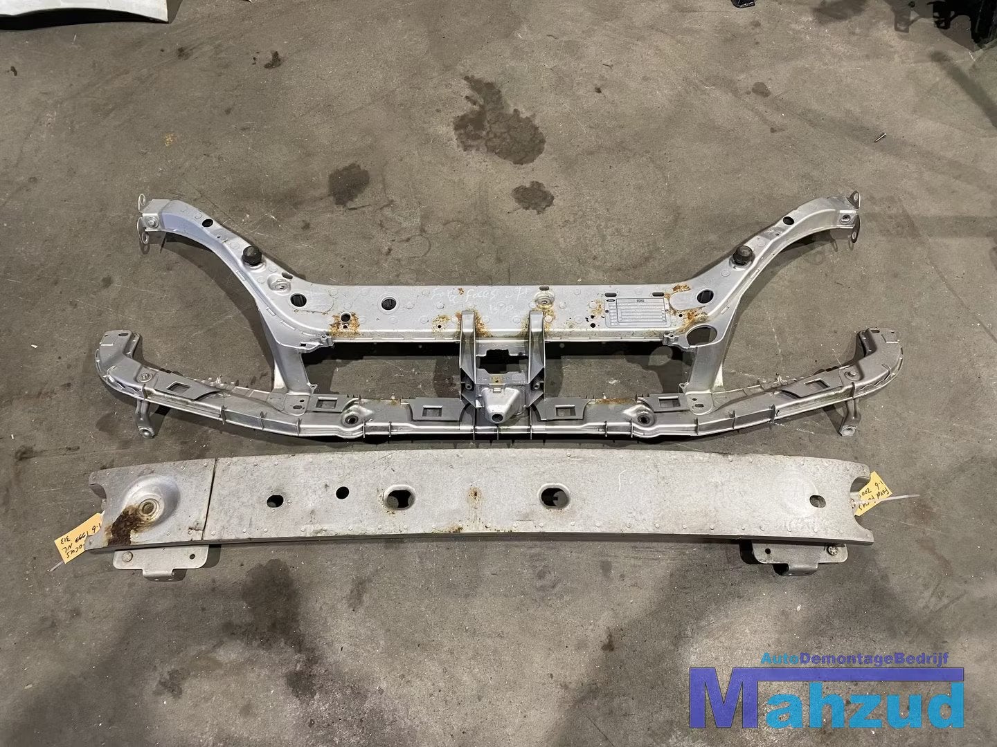 FORD FOCUS 1 Grijs front bumperbalk voor 1998-2005, Gebruikt, Voor, Info@ford.com, Ophalen of Verzenden