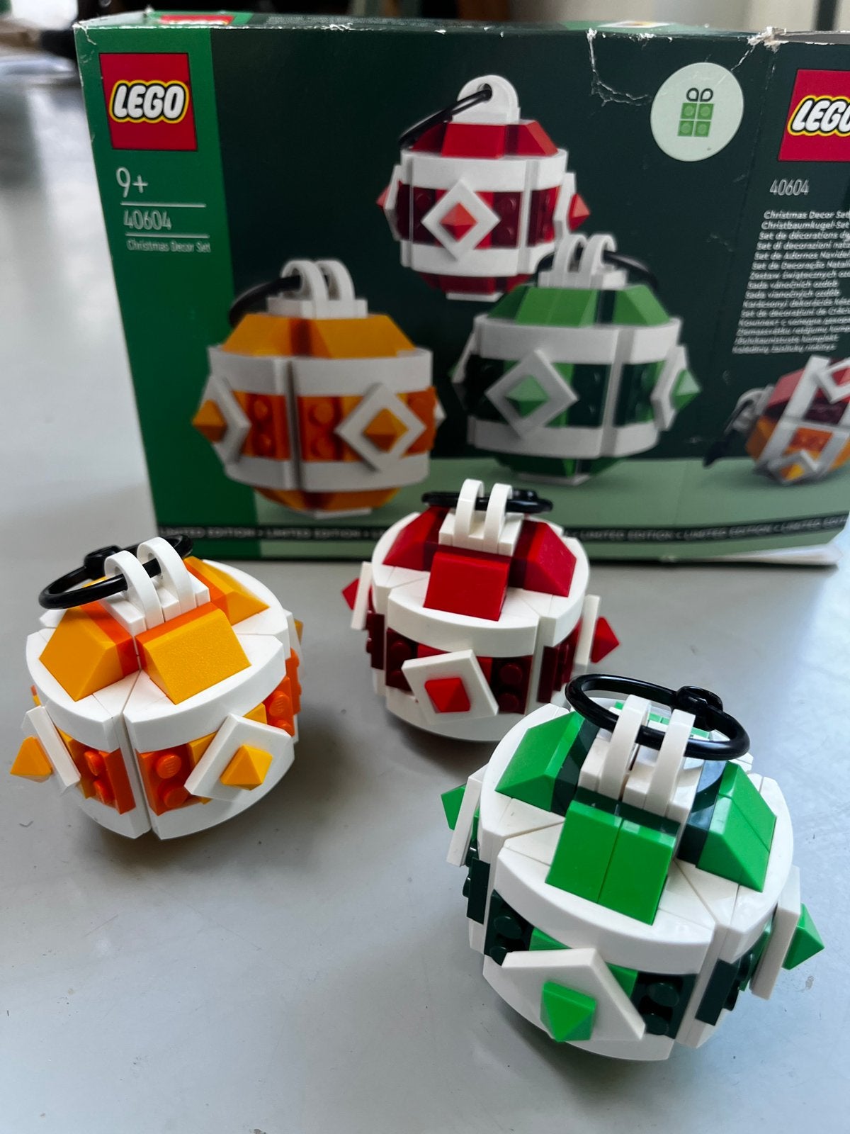 LEGO 40604 Kerstballen Limited Edition Compleet met doos, Ophalen of Verzenden, Zo goed als nieuw