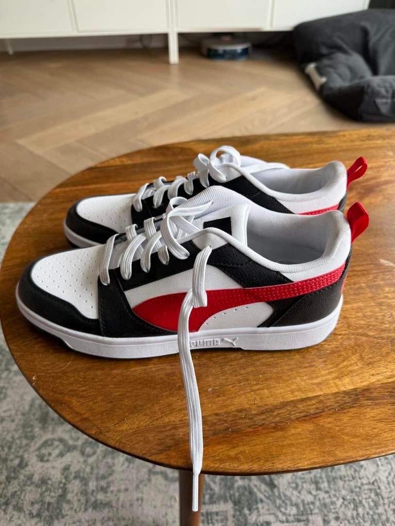 Puma sneakers maat 40, Ophalen of Verzenden, Zo goed als nieuw