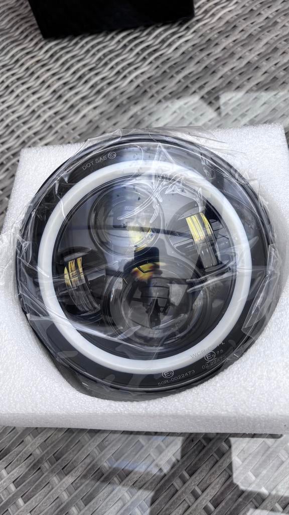 Nieuwe LED Koplamp met Halo Ring - Universeel, Ophalen of Verzenden, Nieuw, Universele onderdelen