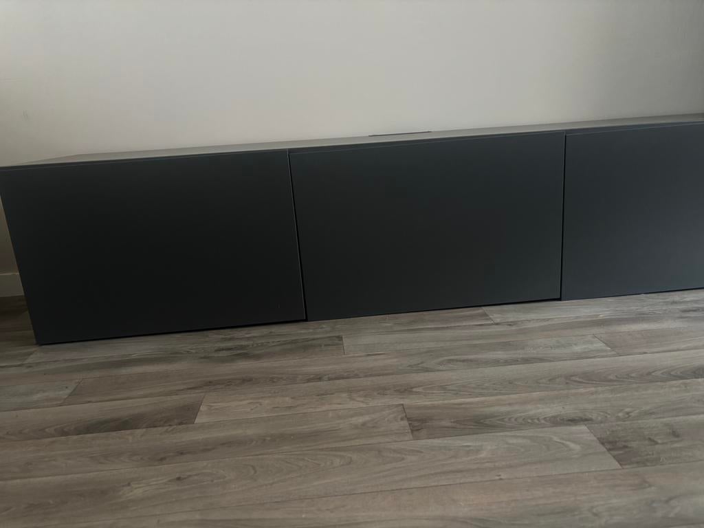 TV Meubel grijs, Huis en Inrichting, Kasten | Televisiemeubels, Ophalen of Verzenden, Zo goed als nieuw, 25 tot 50 cm, Minder dan 100 cm