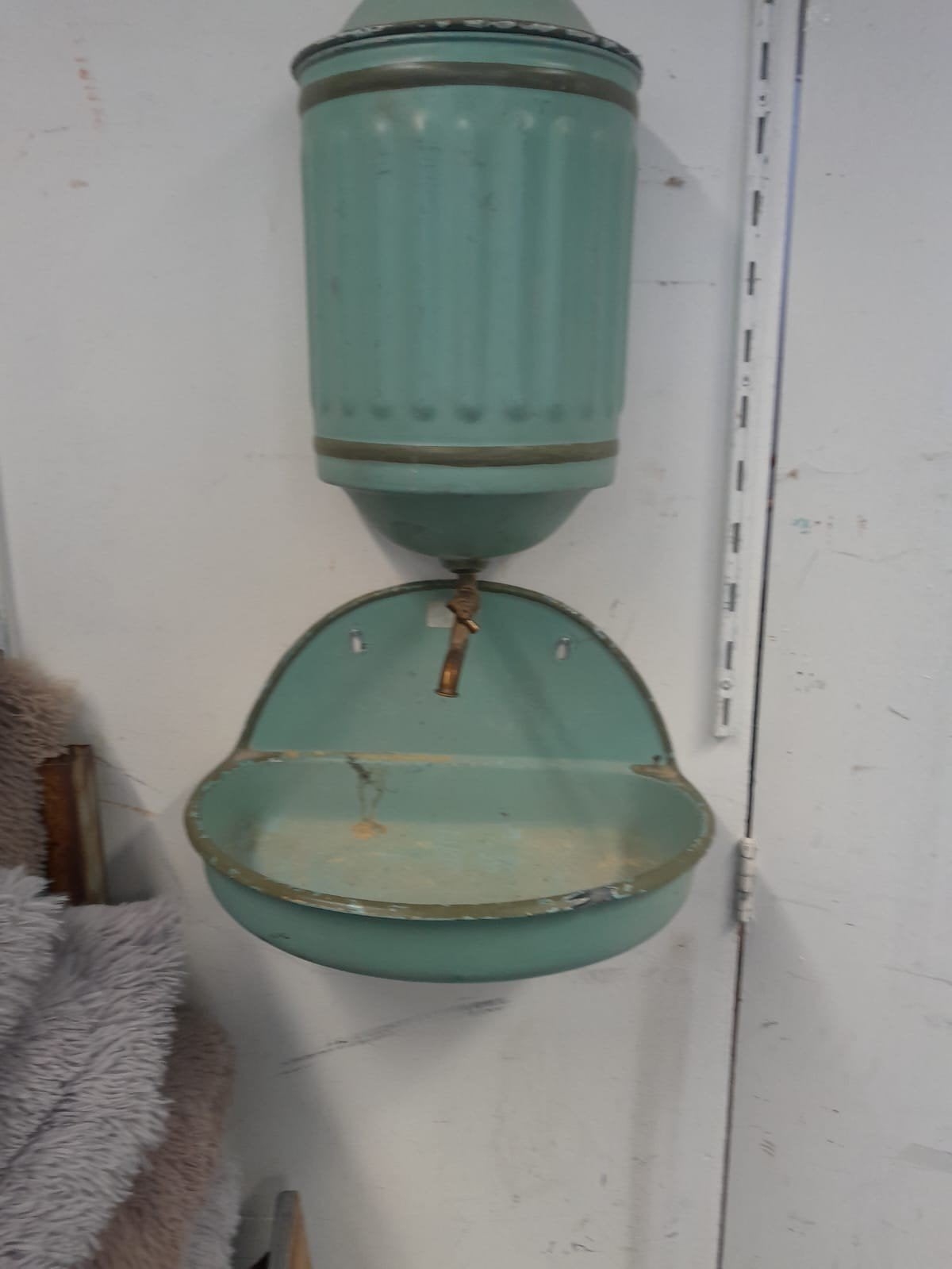 Vintage Groen Emaille Wandfontein met Kraan, Ophalen
