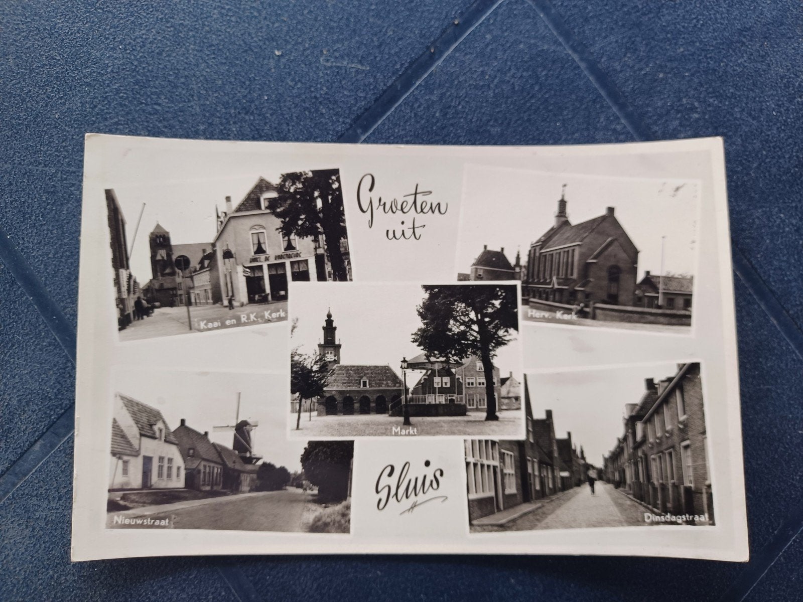 Groeten uit Sluis (oa. molen, kerk), Ophalen of Verzenden, 1940 tot 1960, Ongelopen, Zeeland