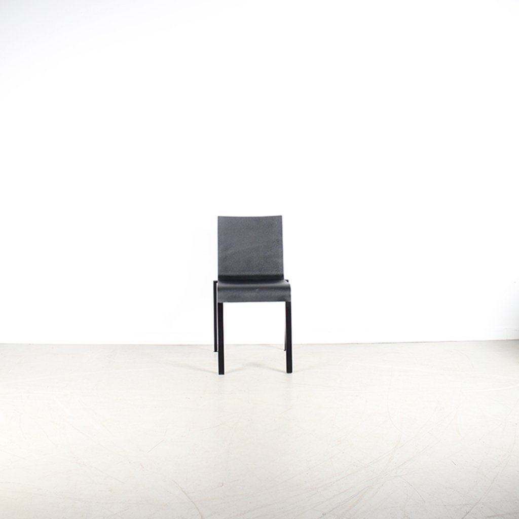 25x Vitra Maarten van Severen .03 Stoel Zwart – Zwart, Niet ingevuld, Kunststof, Zwart, Niet ingevuld