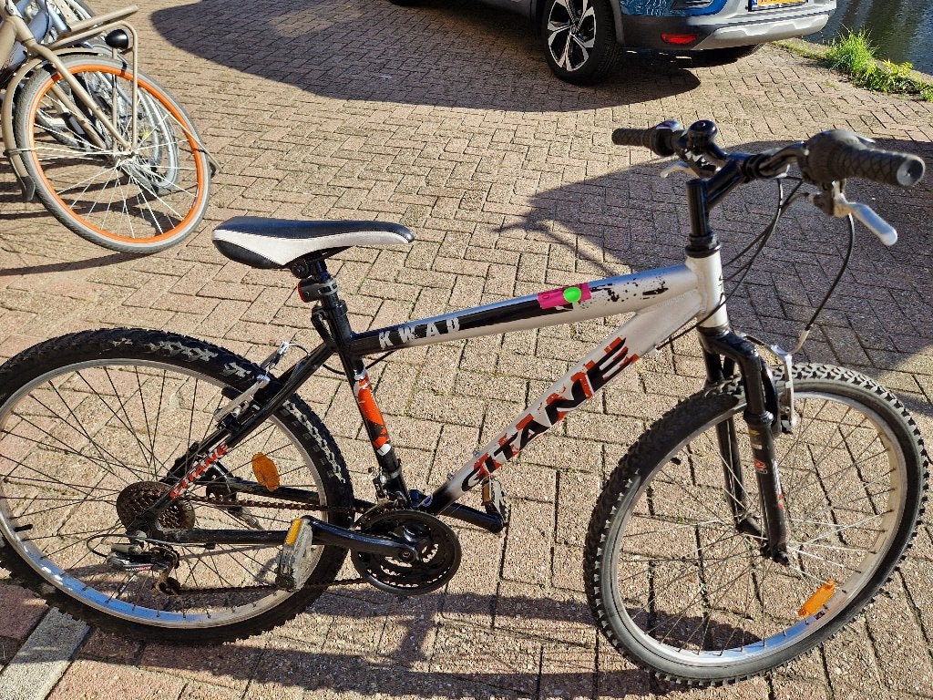 Koop bij ons uw jongensfiets en steun gelijk onze stichting!, Ophalen, Gebruikt, 26 inch of meer