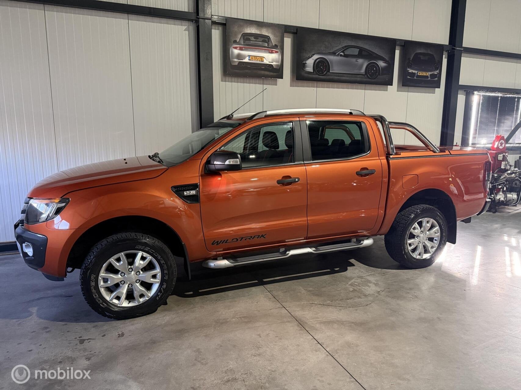 Ford Ranger 3.2 TDCI Wildtrak 4x4 topstaat, Auto's, Gebruikt, Overige carrosserieën, Leder, Bedrijf