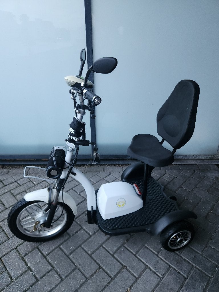 Briski XL scootmobiel / scooter (incl garantie), Ophalen of Verzenden, Zo goed als nieuw, Elektrisch, Overige merken