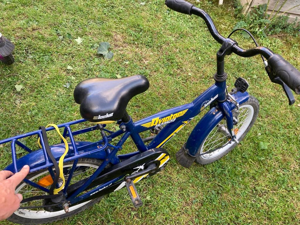 Batavus Loekie jongensfiets 16 inch - Gebruikt maar netjes, Fietsen en Brommers, Fietsen | Jongens, Ophalen, Gebruikt, 16 inch