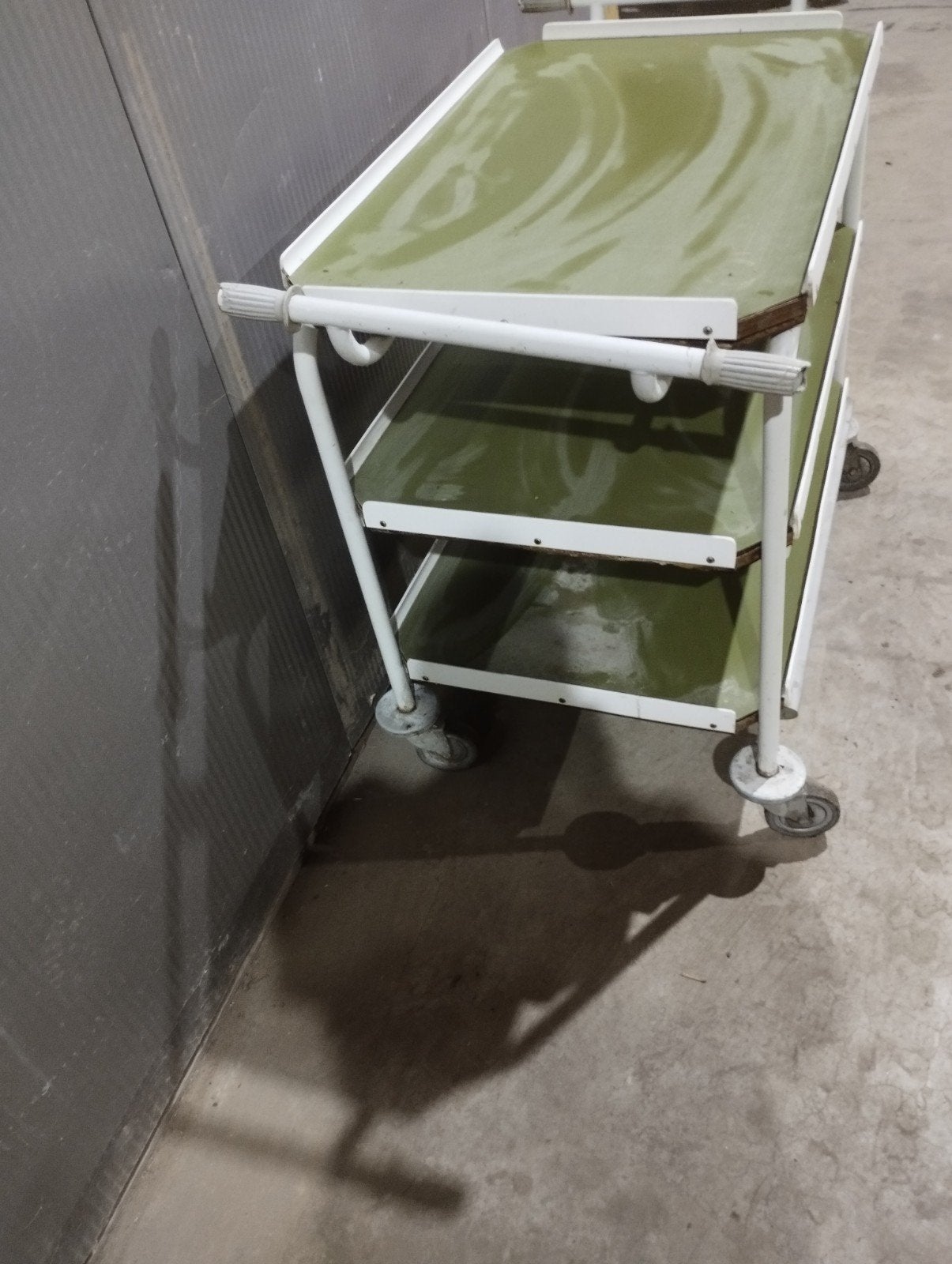 thee tafel, Transportkar, 100 liter of meer, Ophalen of Verzenden, X