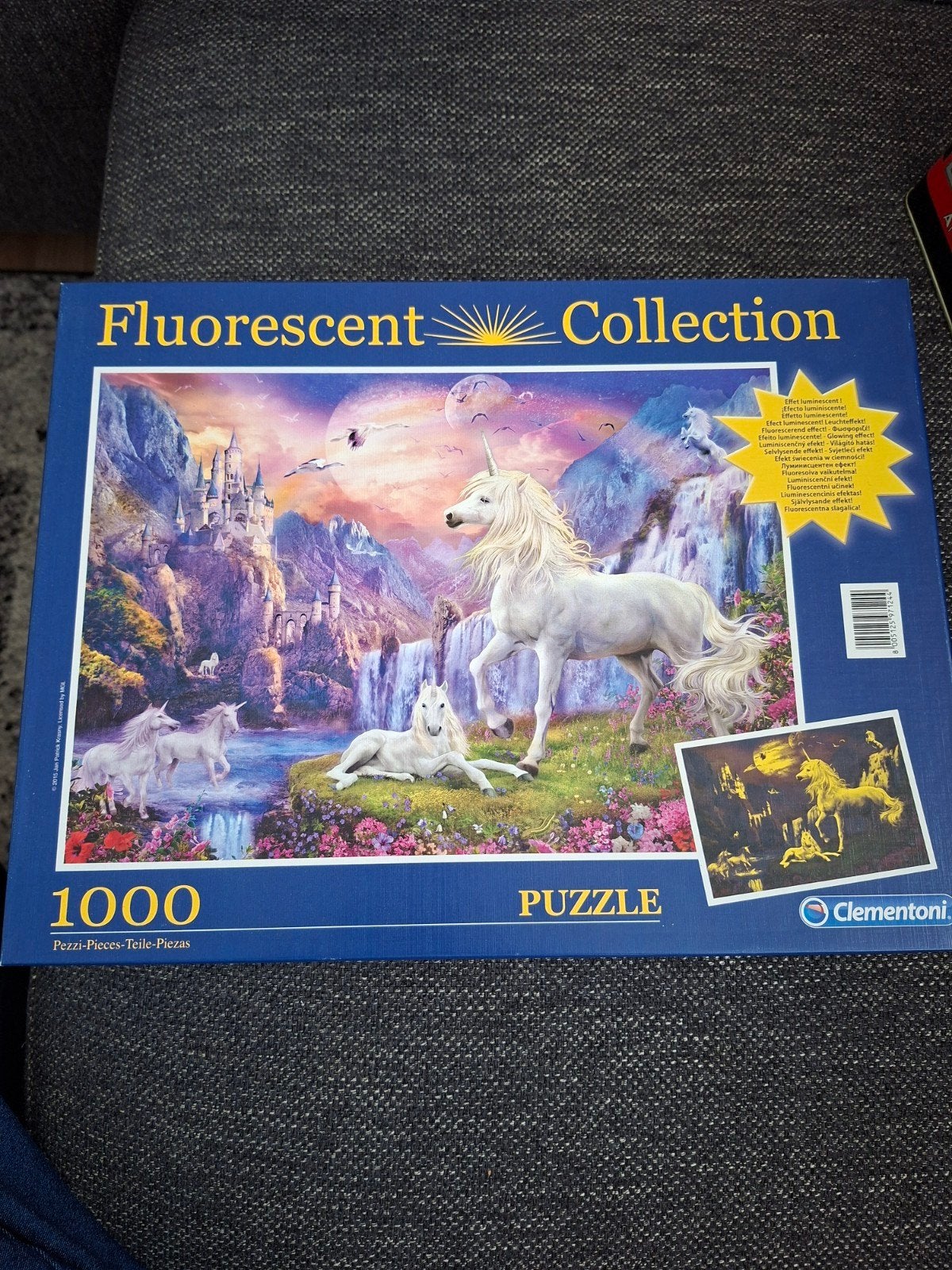 Clementoni Fluorescent Eenhoorn Puzzel 1000 Stukjes, Ophalen of Verzenden, Meer dan 50 stukjes, Nieuw, 6 jaar of ouder