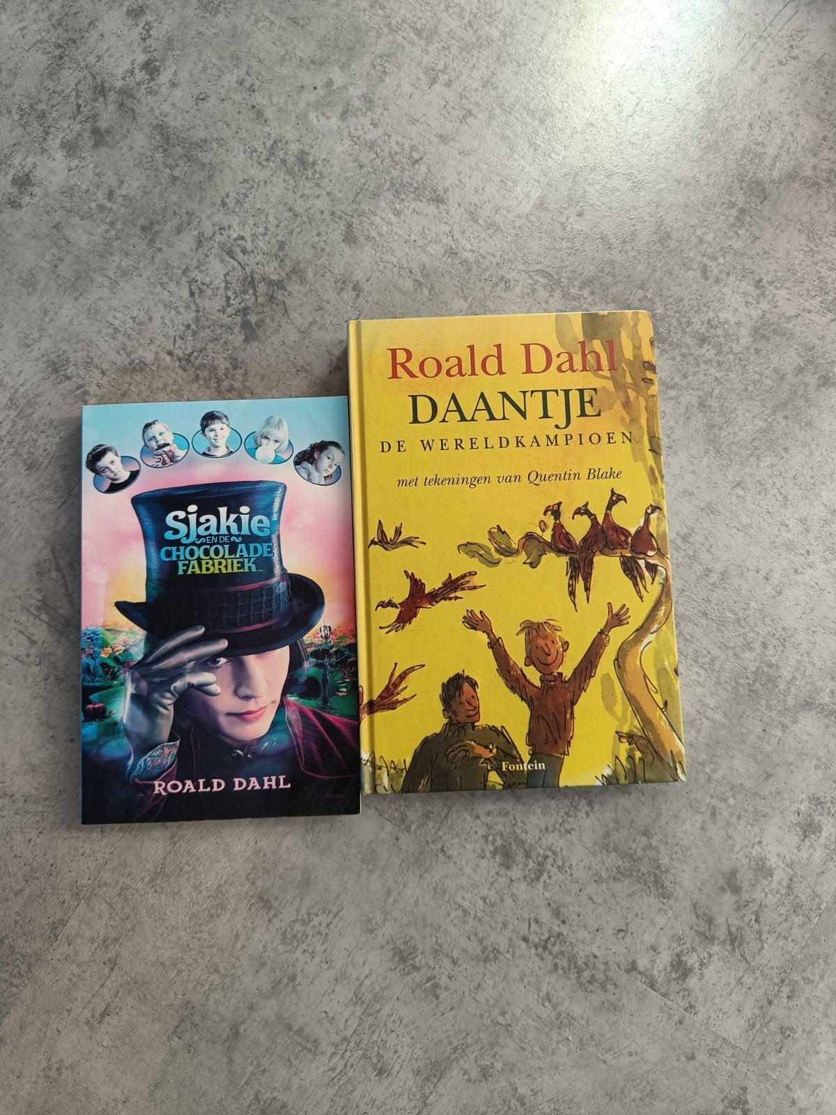 Roald Dahl - 2 mooie jeugdboeken, Ophalen of Verzenden, Zo goed als nieuw, Roald Dahl, Fictie algemeen