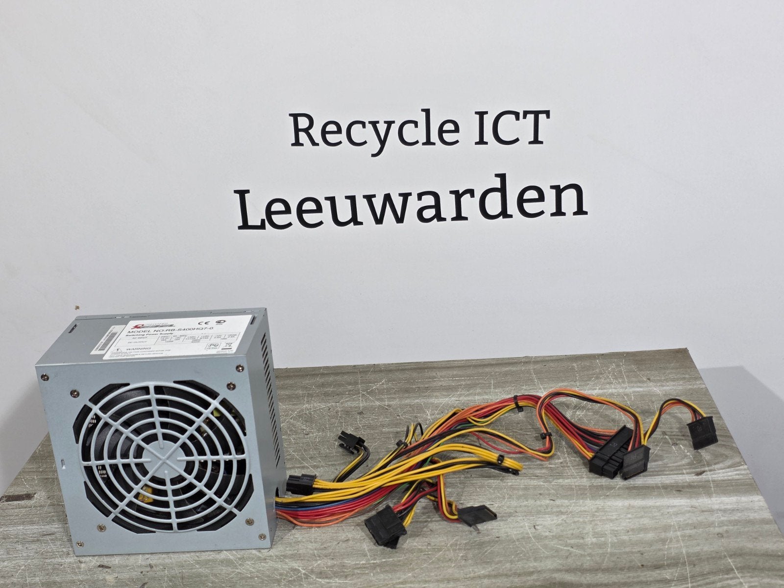 rebel power 400w max voeding psu power supply rb-s400hq7-0, Gebruikt, ., Ophalen of Verzenden, .