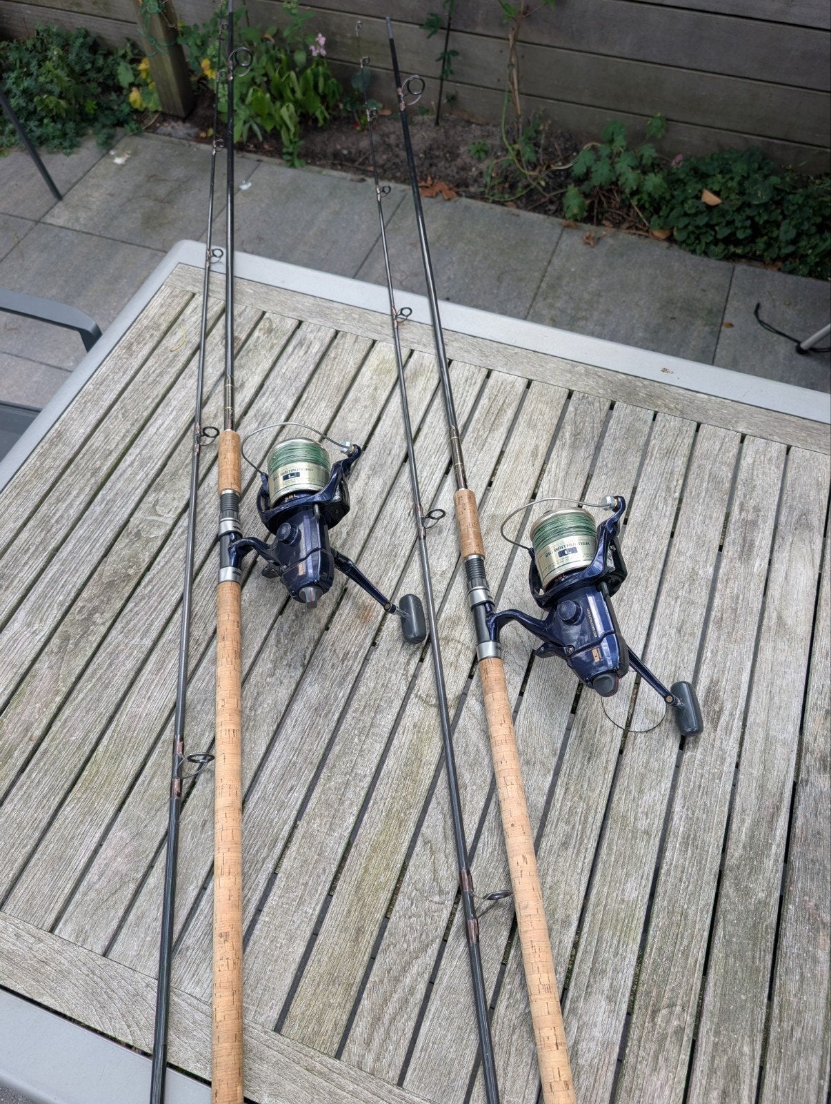 Zeldzame set 2X CJW KM1 / 2x Shimano Big Baitrunner blauw, Ophalen, Gebruikt, Complete set
