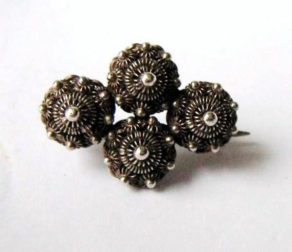 Antieke zilveren Zeeuwse Knop broche – Filigrain (6158-1503), Sieraden, Tassen en Uiterlijk, Antieke sieraden, Ophalen, Zilver