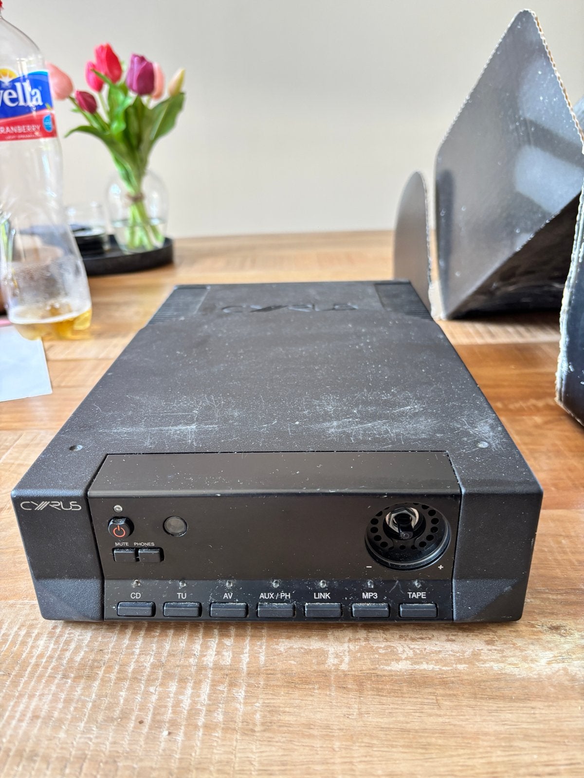 Cyrus geïntegreerde versterker 8 vs2 brushed black, Gebruikt, 60 tot 120 watt, Stereo, Ophalen